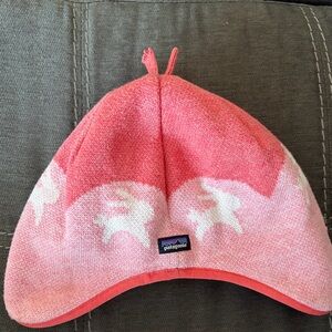 Patagonia reversible winter hat